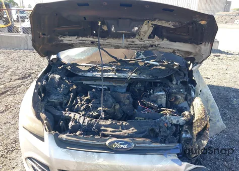 2014 Ford Escape Se z USA, uszkodzony, nr VIN 1FMCU0GX2EUB36582